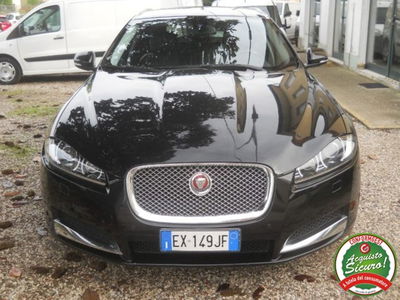 Jaguar XF Sportbrake 2.2 D 200 CV Premium Luxury  usata