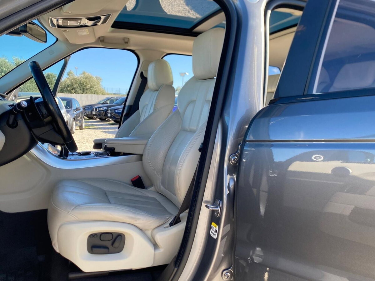Land Rover Range Rover Sport 3.0 SDV6 Autobiography (18)