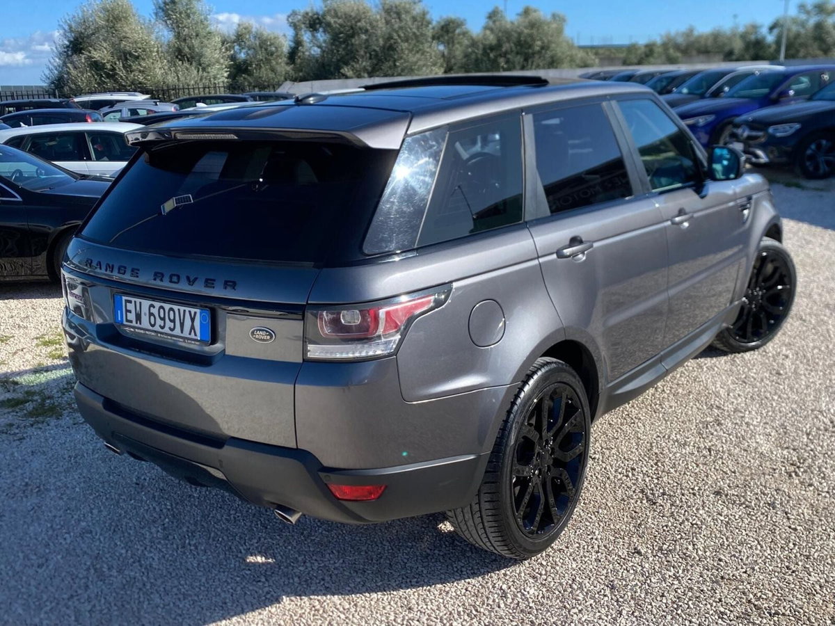 Land Rover Range Rover Sport 3.0 SDV6 Autobiography (3)