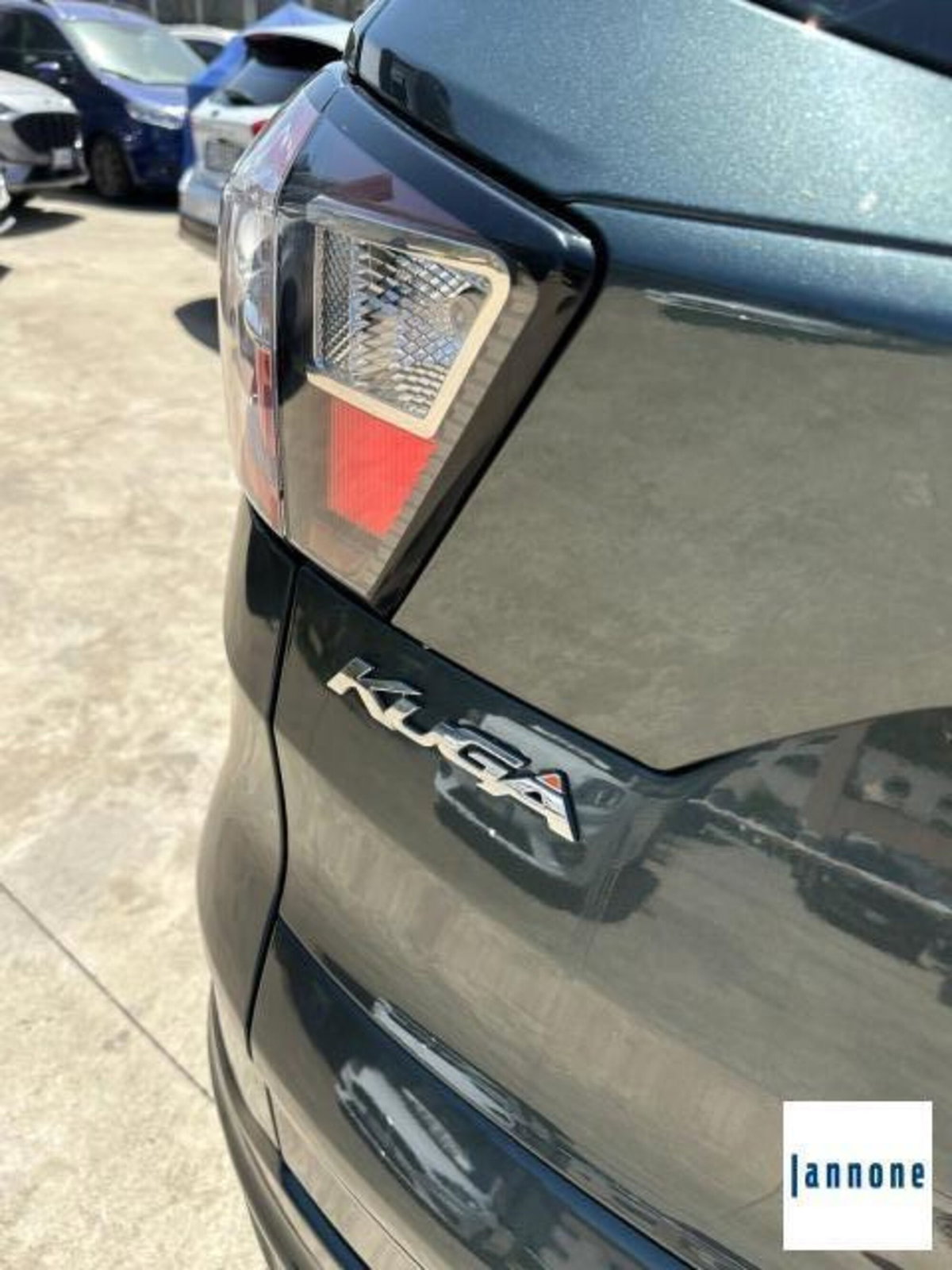 Ford Kuga 2.0 TDCI 150 CV S&S 4WD ST-Line (6)
