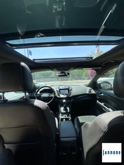 Ford Kuga 2.0 TDCI 150 CV S&S 4WD ST-Line (9)