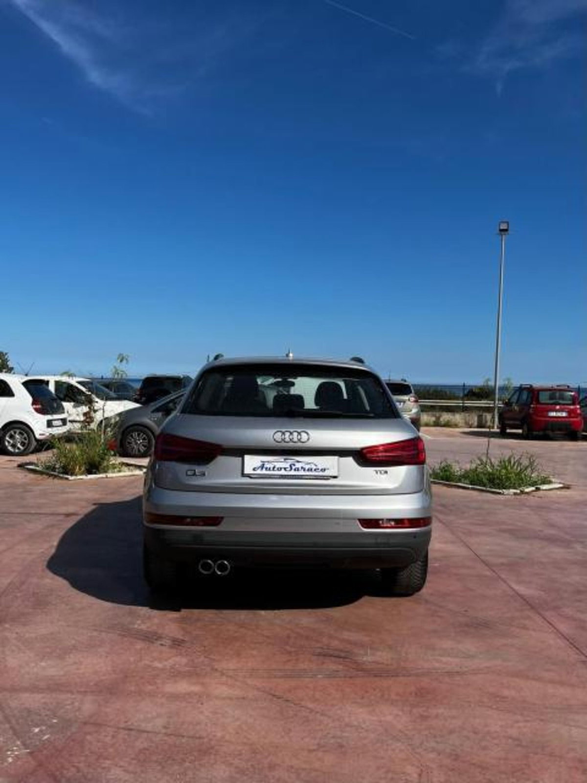 Audi Q3 2.0 TDI 150 CV (2)