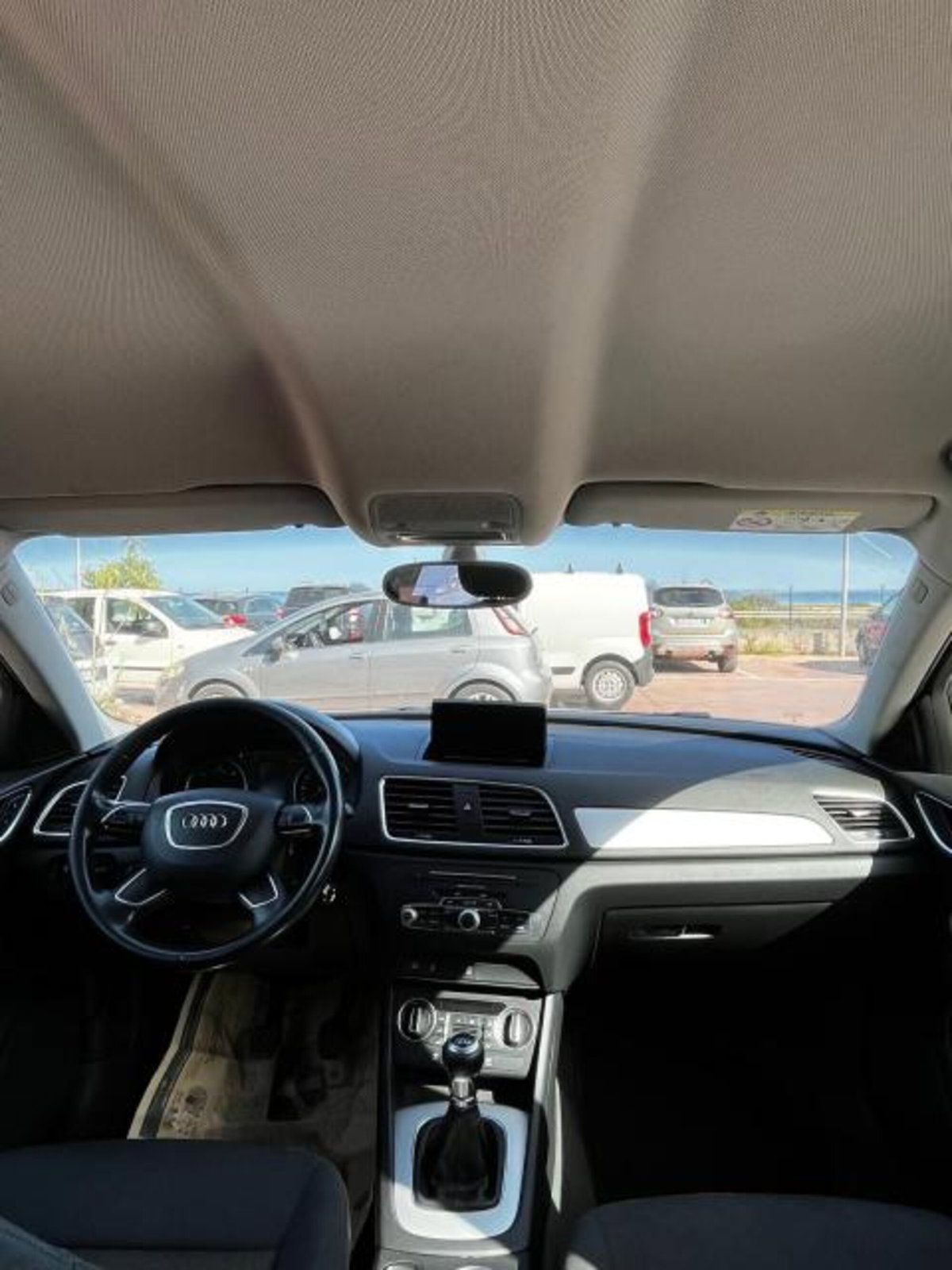 Audi Q3 2.0 TDI 150 CV (8)
