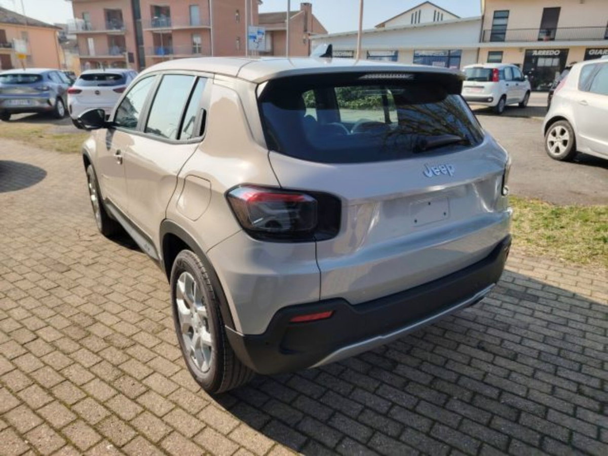 Jeep Avenger 1.2 turbo Altitude fwd 100cv (2)