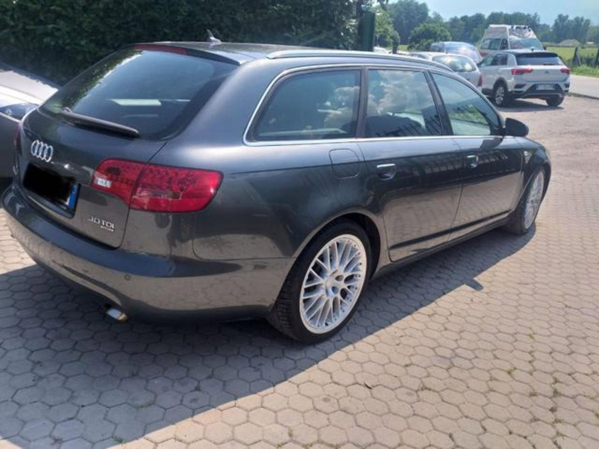 Audi A6 Avant 3.0 V6 TDI F.AP. quattro (12)