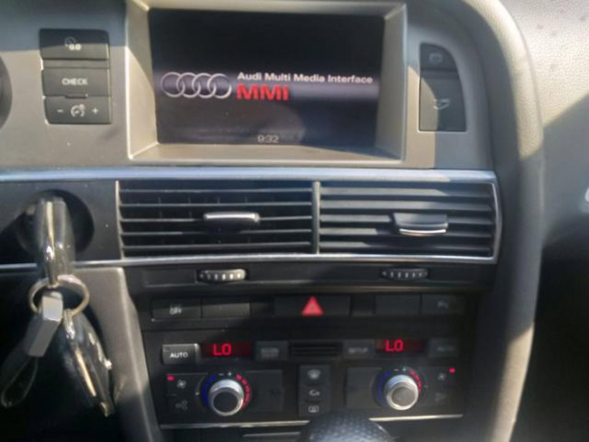Audi A6 Avant 3.0 V6 TDI F.AP. quattro (8)