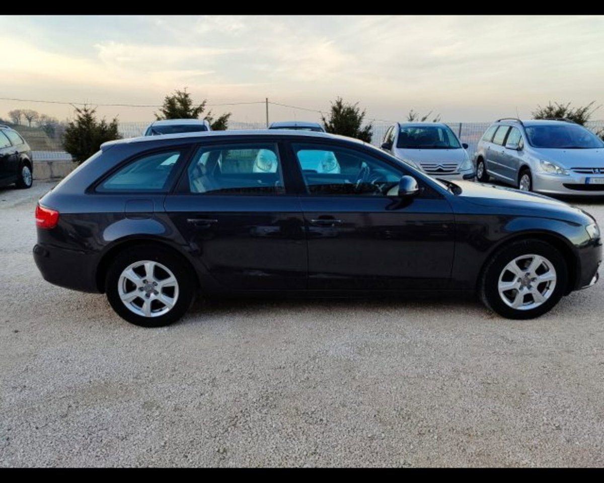 Audi A4 Avant 2.0 16V TDI multitronic (11)