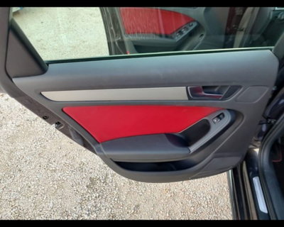 Audi A4 Avant 2.0 16V TDI multitronic (13)