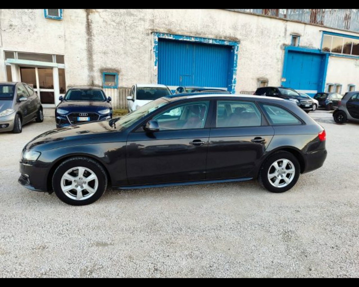 Audi A4 Avant 2.0 16V TDI multitronic (3)