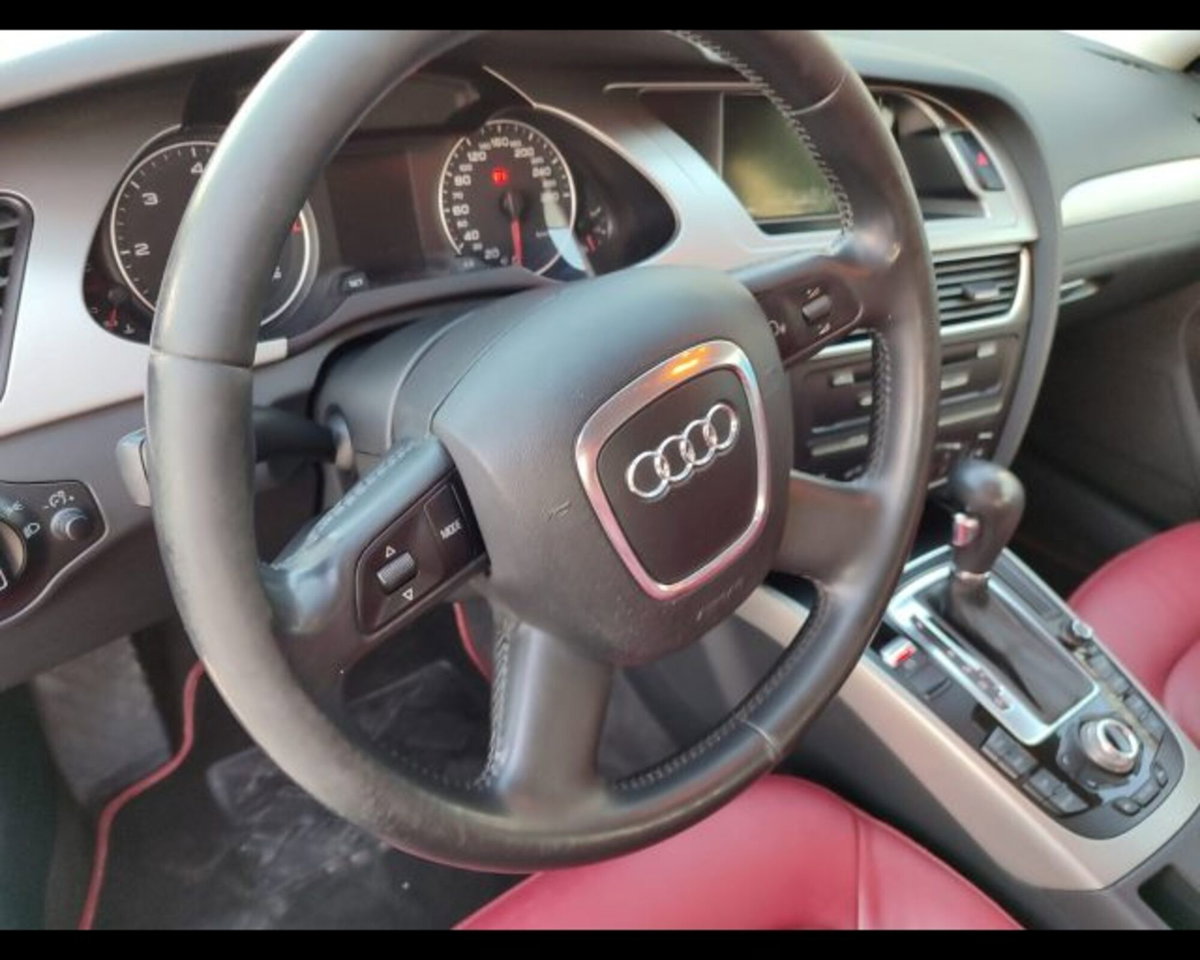 Audi A4 Avant 2.0 16V TDI multitronic (5)