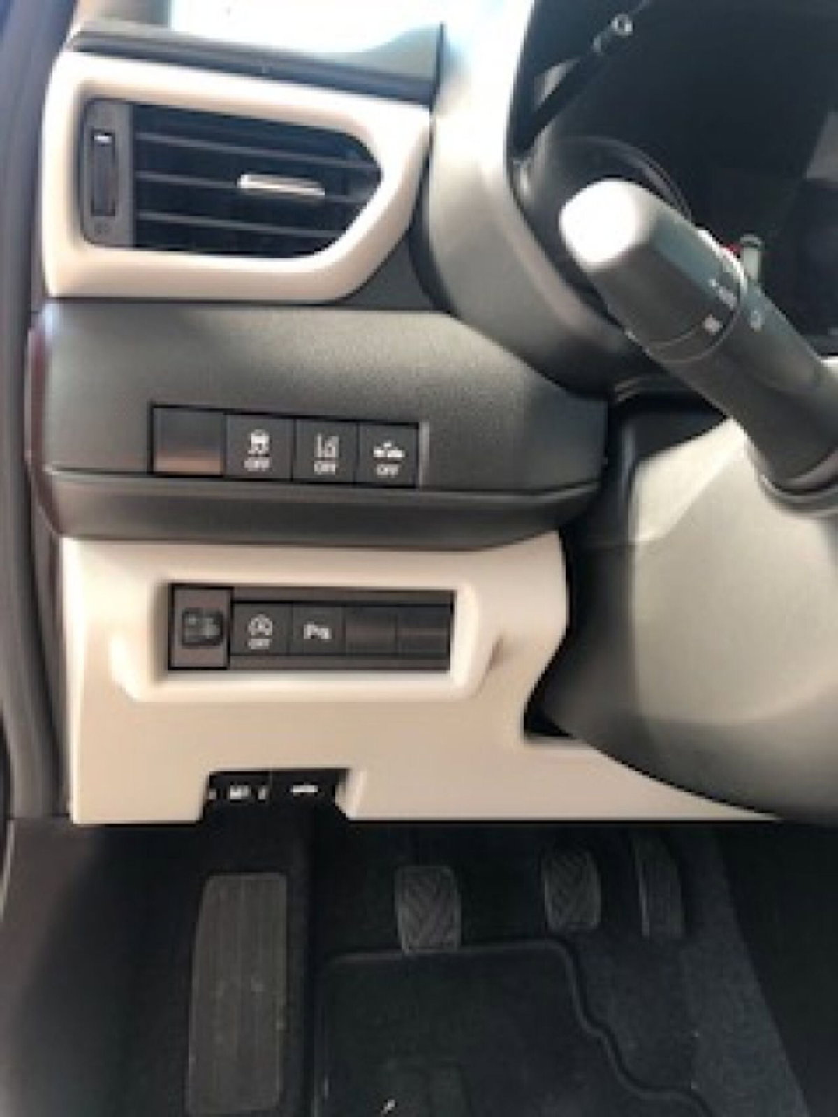 Suzuki Swift 1.2h Top 4wd allgrip (14)