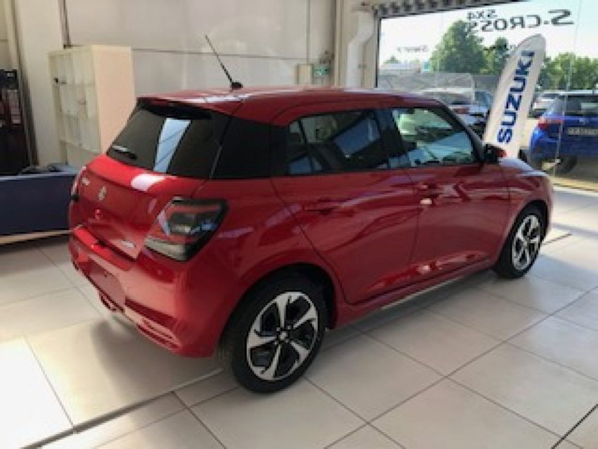 Suzuki Swift 1.2h Top 4wd allgrip (5)