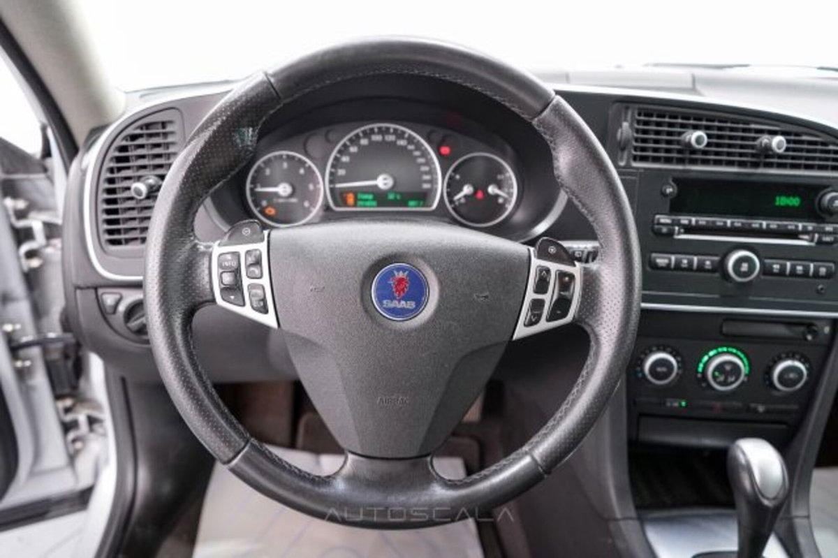 Saab 9-3 Station Wagon 1.9 TiD 16V DPF Anniversary (13)