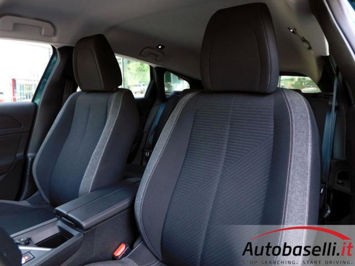 Peugeot 308 SW PureTech Turbo 110 S&S Active Pack (13)