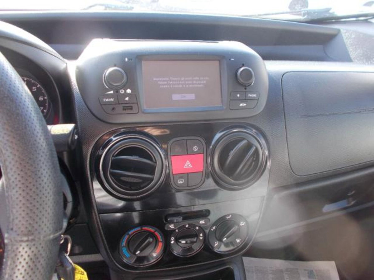 Fiat Qubo 1.3 MJT 80 CV Dynamic (14)