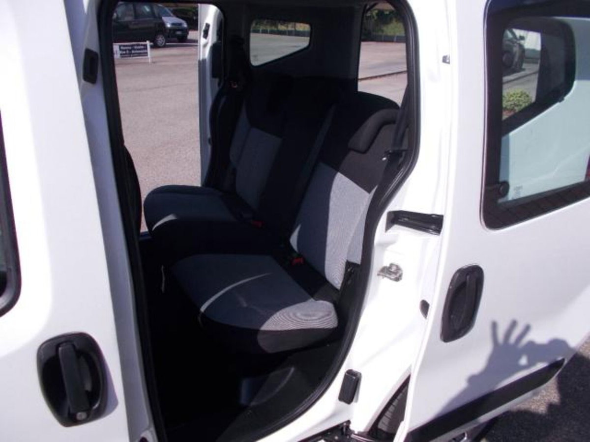 Fiat Qubo 1.3 MJT 80 CV Dynamic (9)