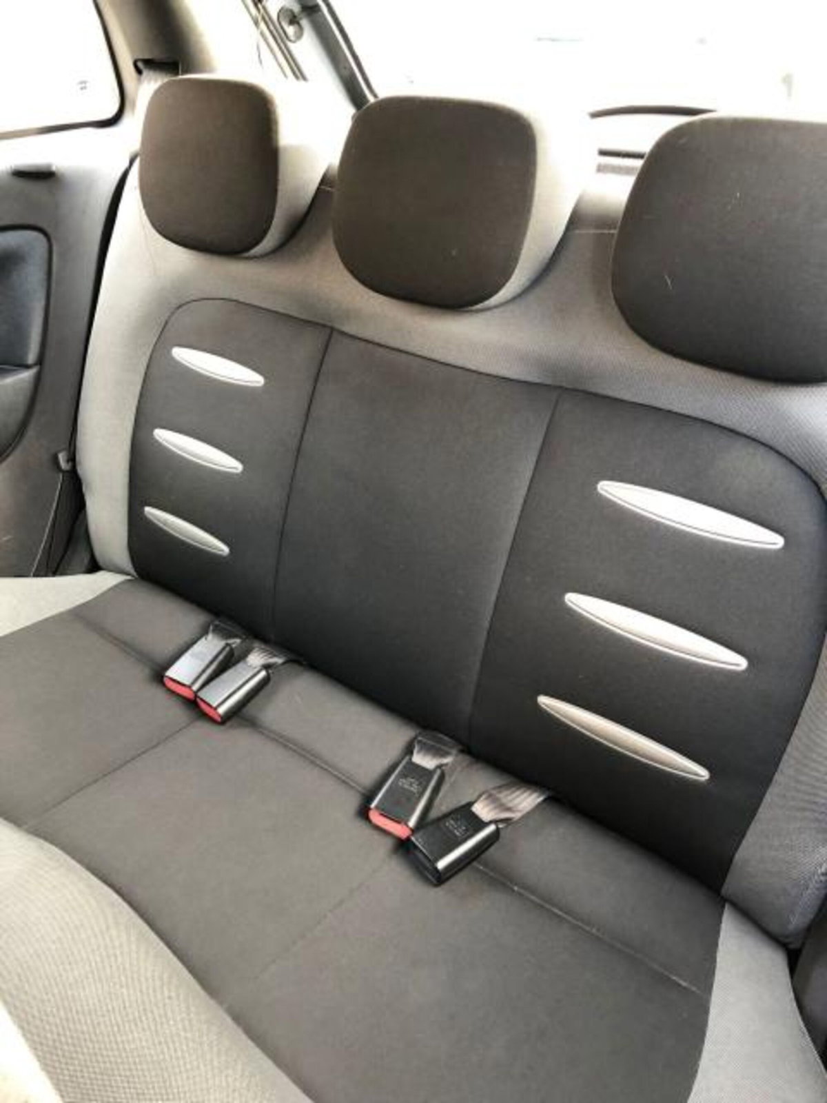 Lancia Ypsilon 1.3 MJT 75 CV Platino (13)