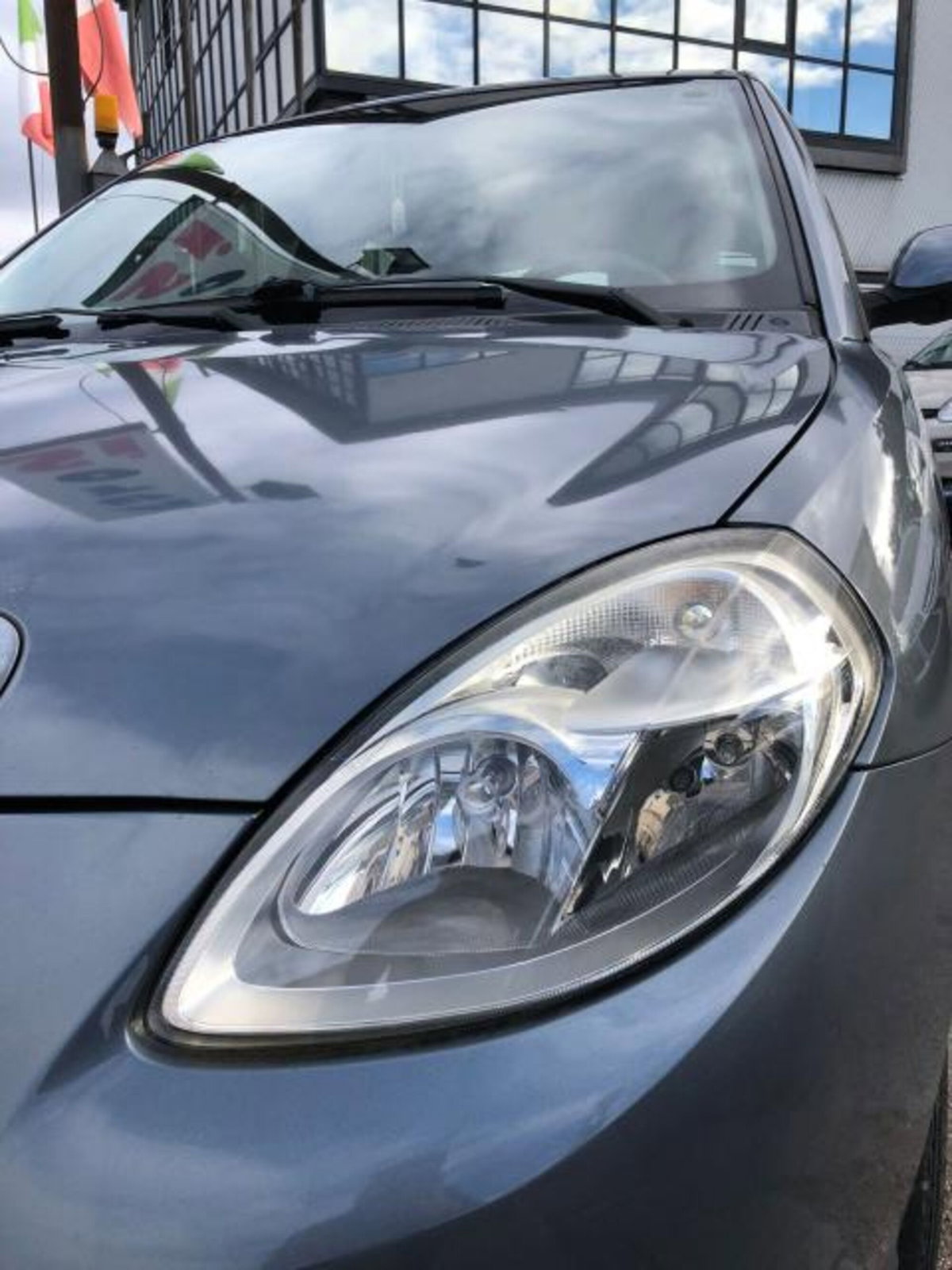 Lancia Ypsilon 1.3 MJT 75 CV Platino (6)