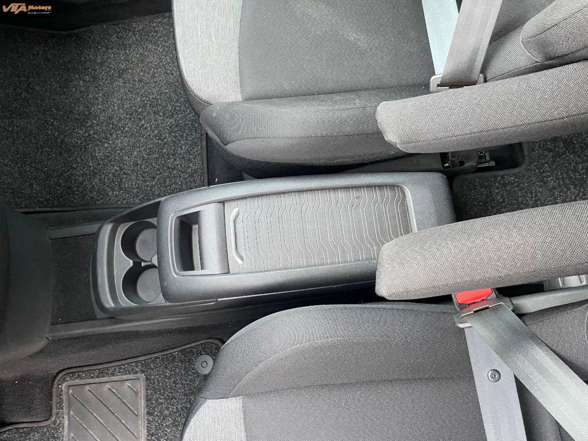 Citroen C4 SpaceTourer Space  BlueHDi 130 S&S Feel (4)