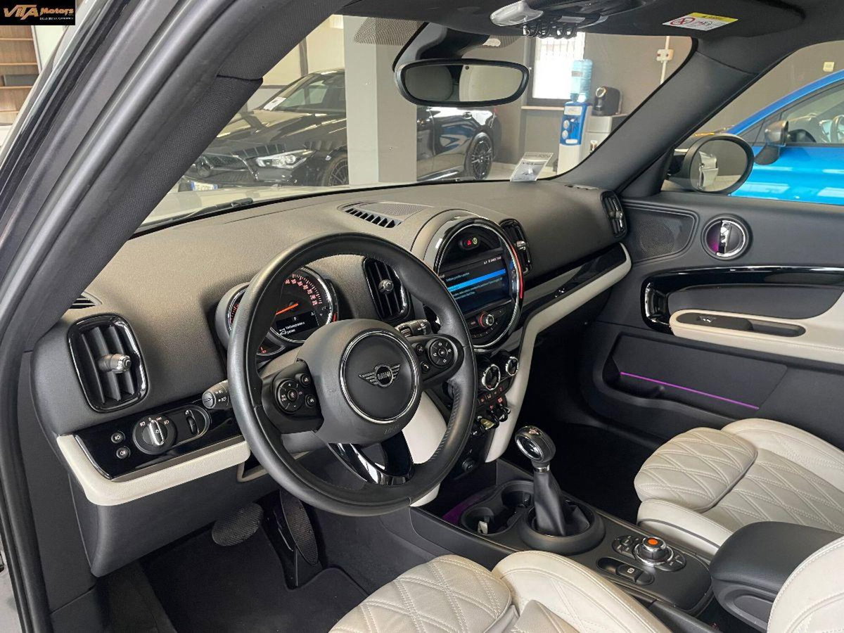 MINI Mini Countryman E JCW (13)
