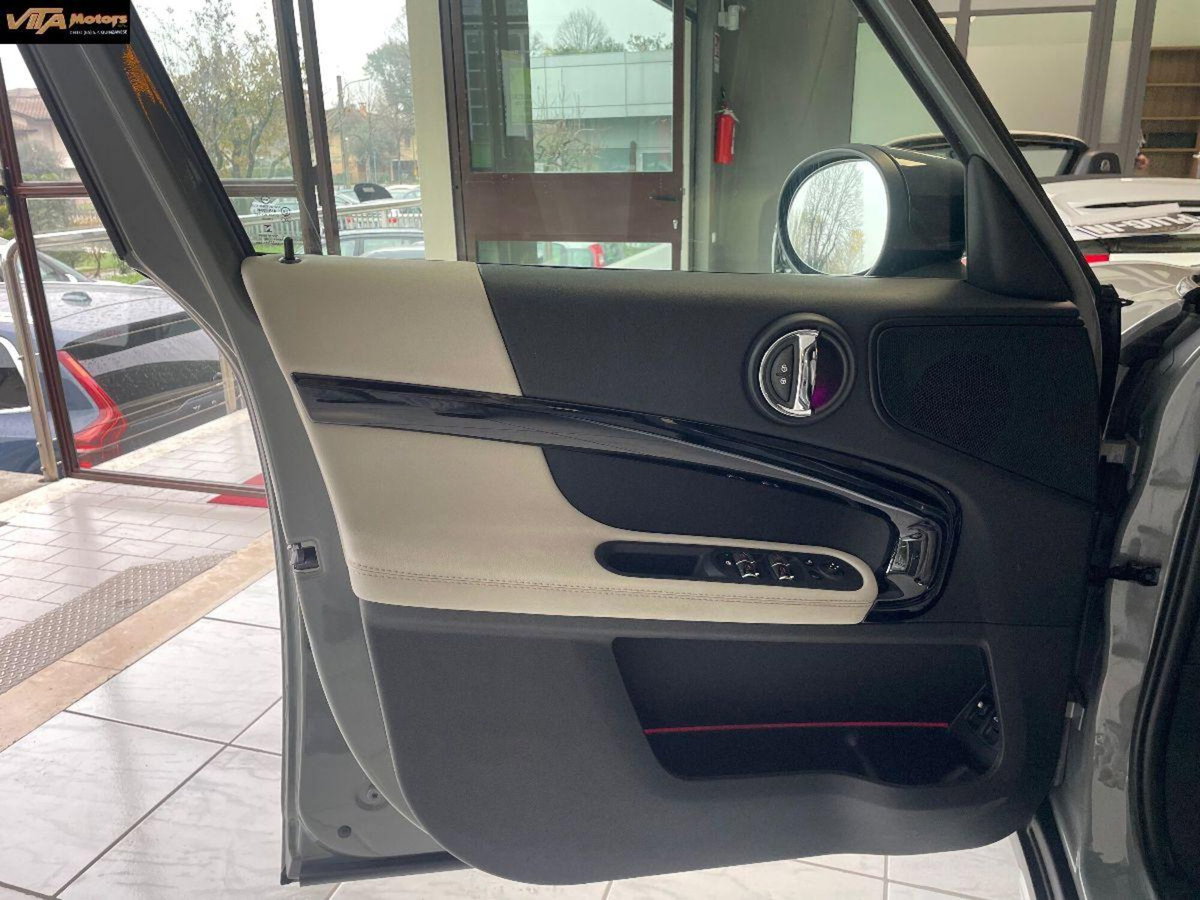 MINI Mini Countryman E JCW (15)