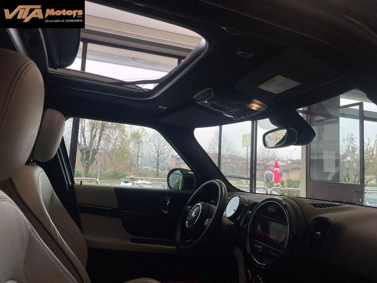 MINI Mini Countryman E JCW (20)