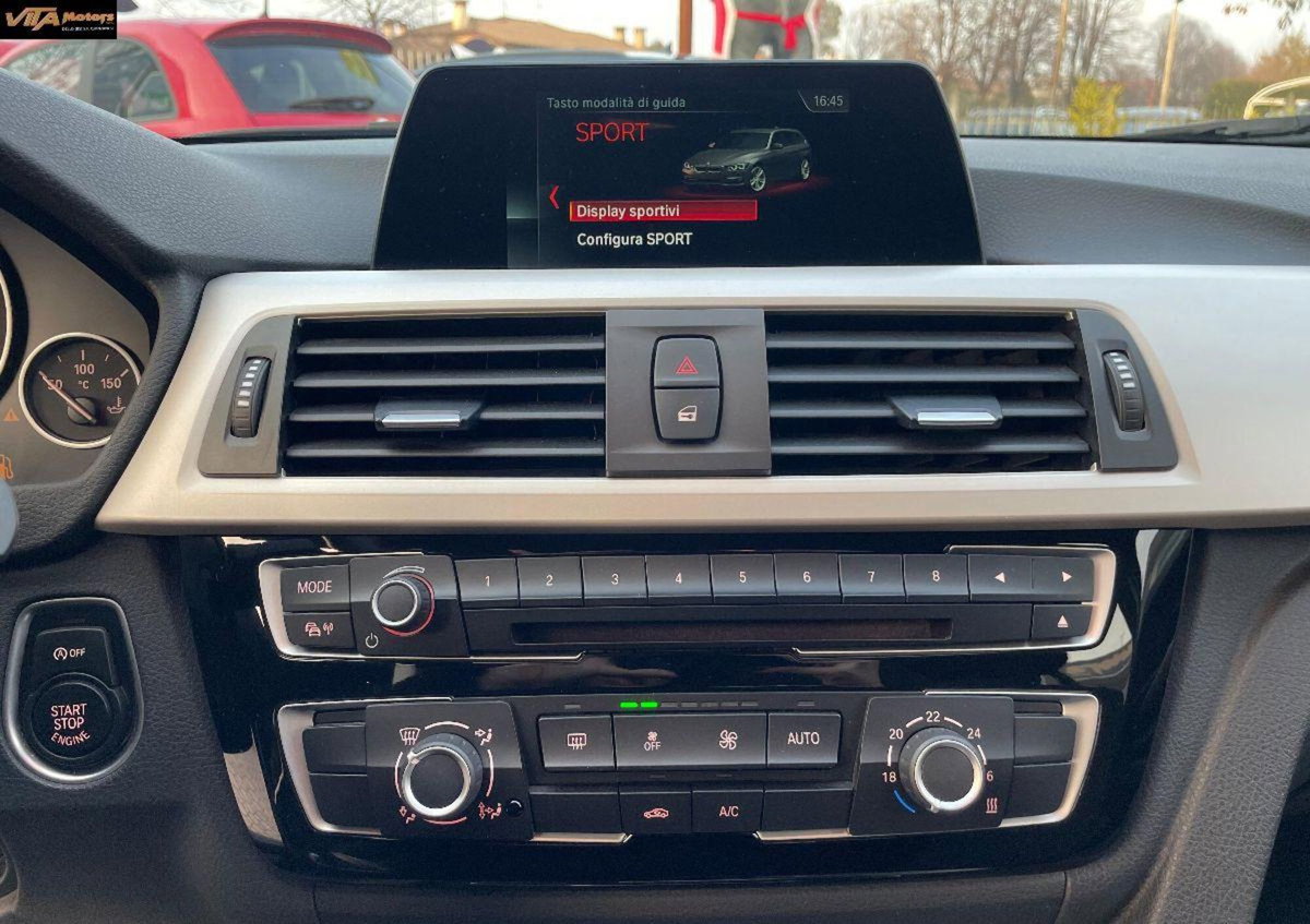 BMW Serie 3 Touring 318d  Business Advantage aut. (12)