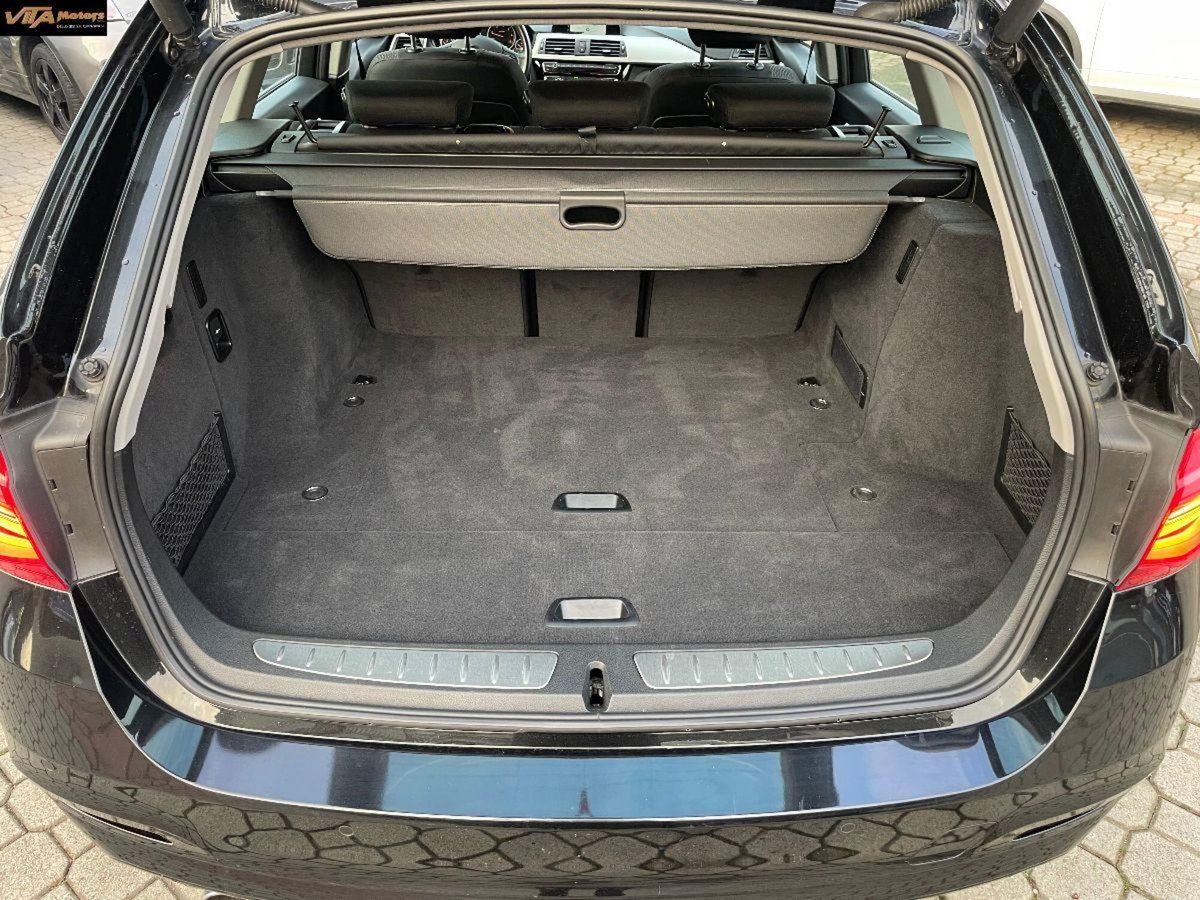 BMW Serie 3 Touring 318d  Business Advantage aut. (20)