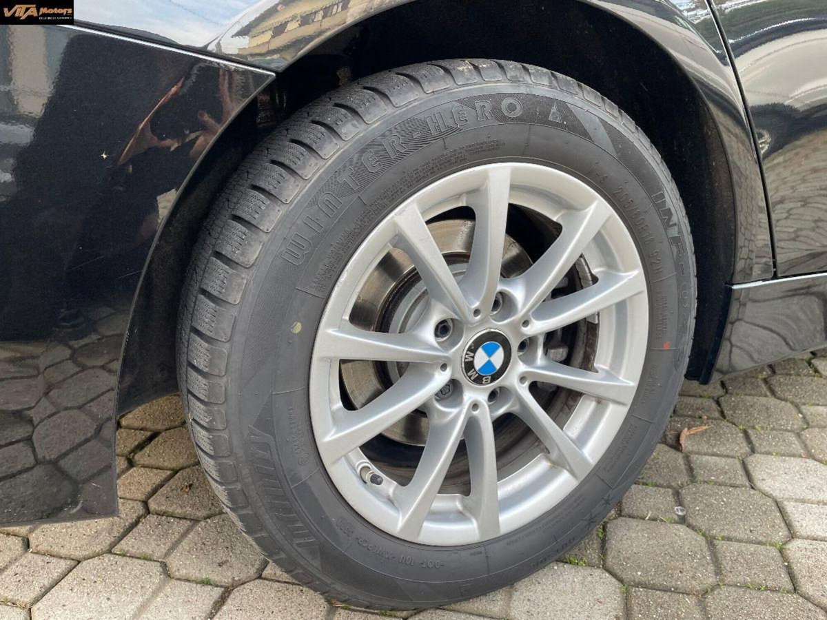 BMW Serie 3 Touring 318d  Business Advantage aut. (5)