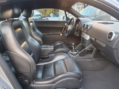 Audi TT Coupé 1.8 T 20V 179 CV cat (14)