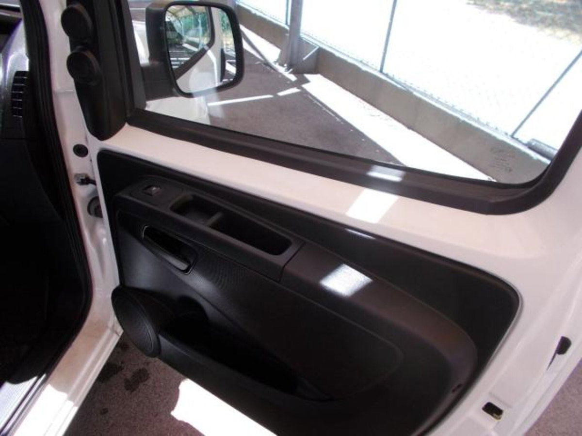 Fiat Fiorino Furgone cargo 1.3 mjt 95cv SX (5)
