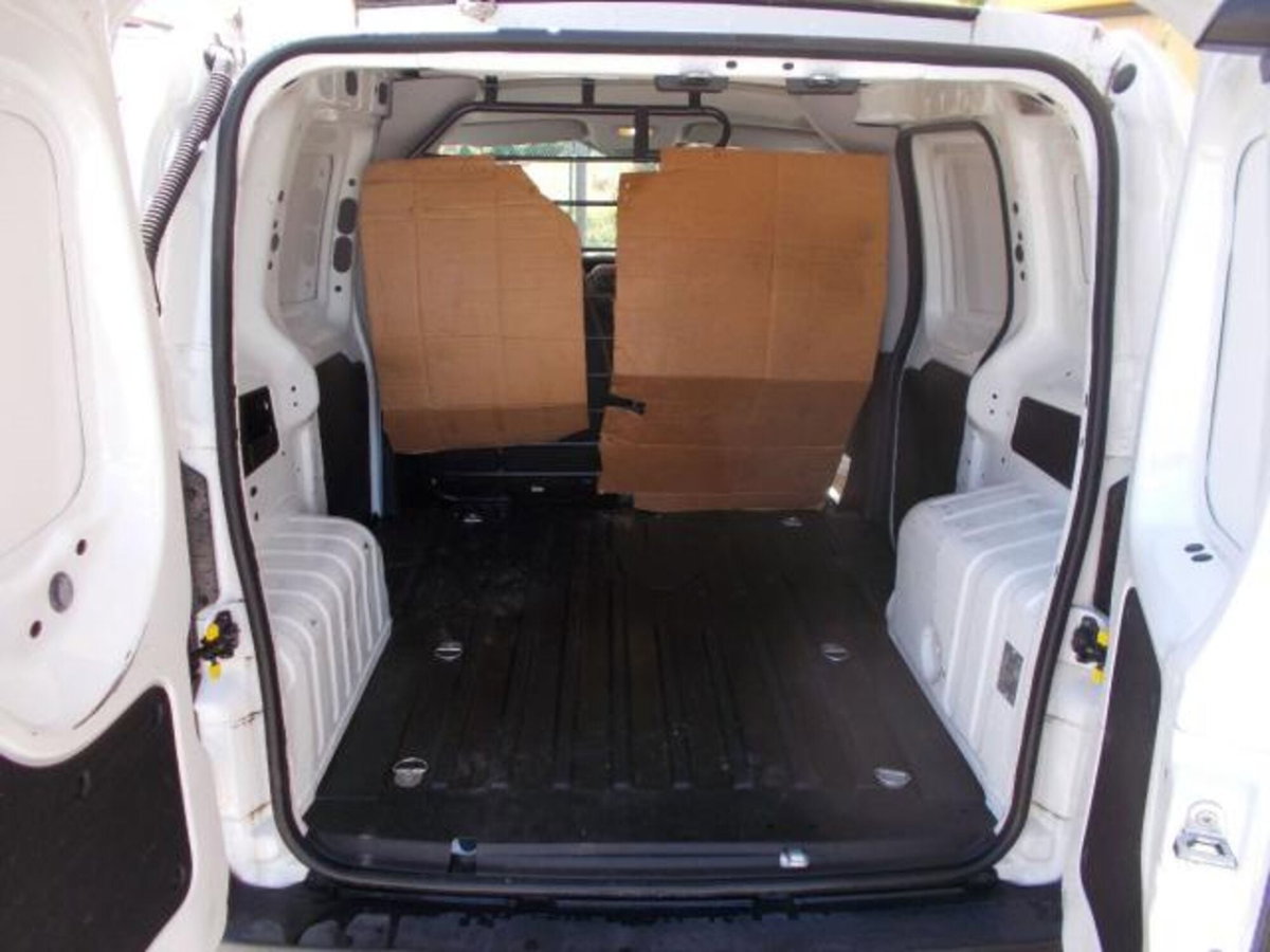 Fiat Fiorino Furgone cargo 1.3 mjt 95cv SX (8)