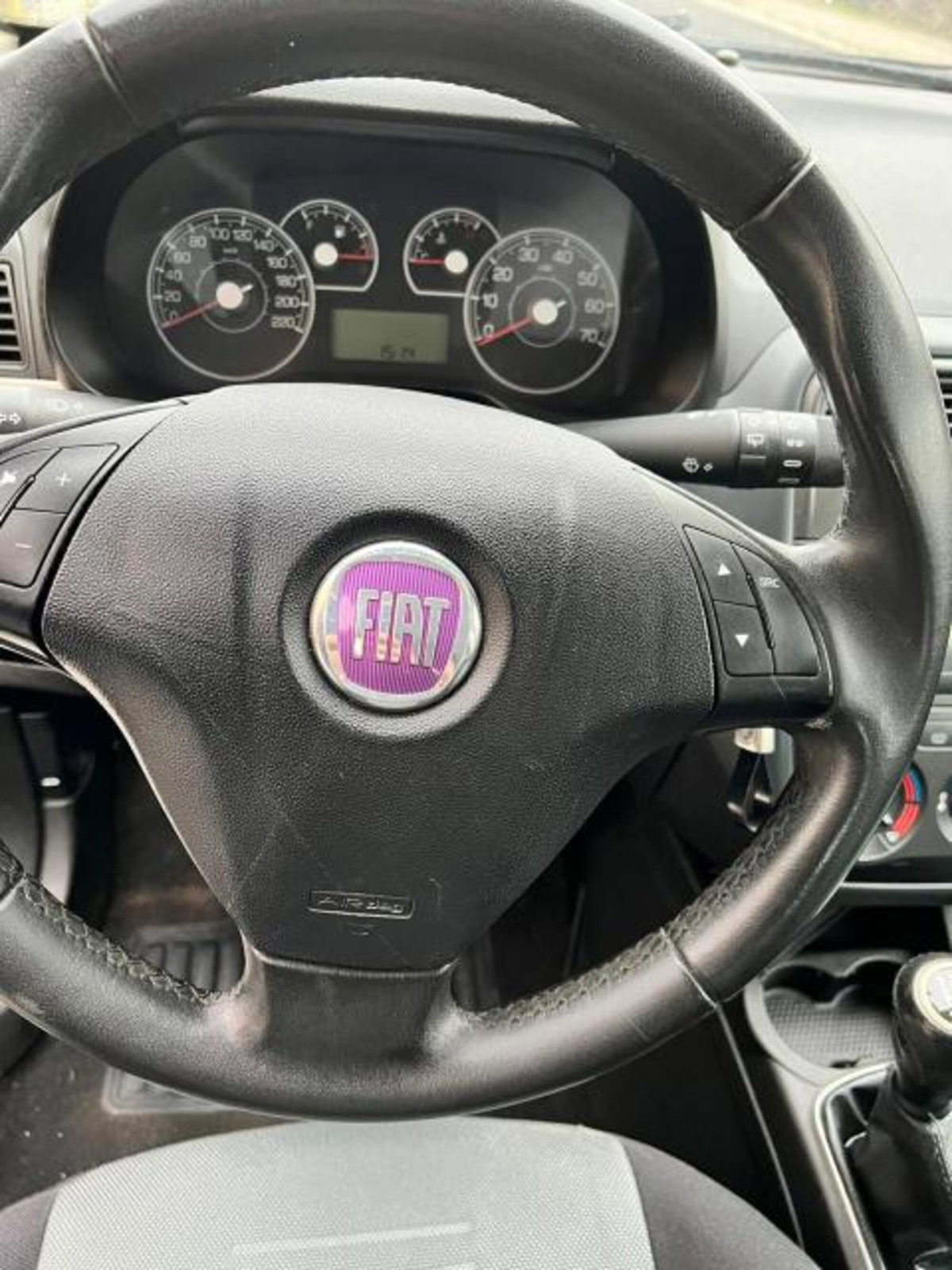 Fiat Grande Punto 1.3 MJT 75 CV 5 porte Dynamic (11)