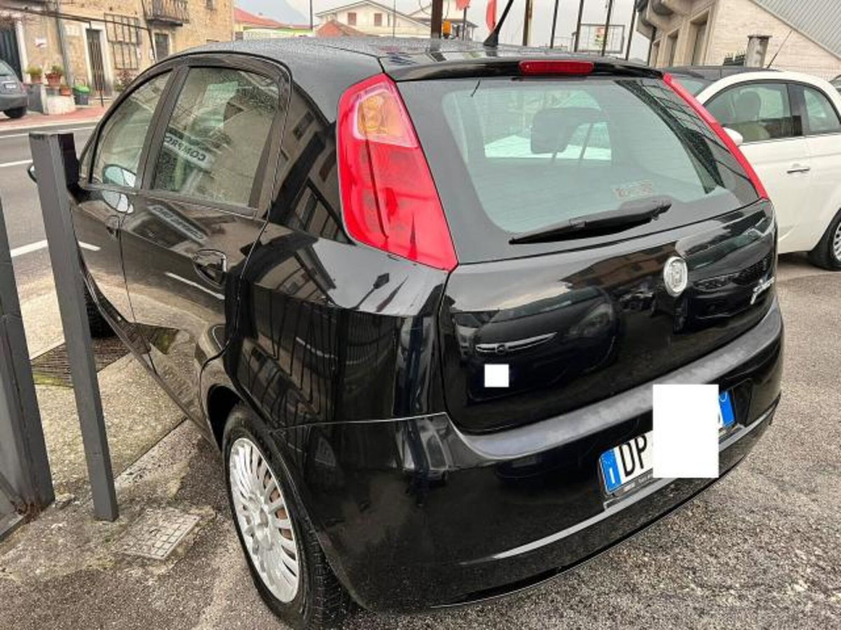 Fiat Grande Punto 1.3 MJT 75 CV 5 porte Dynamic (3)