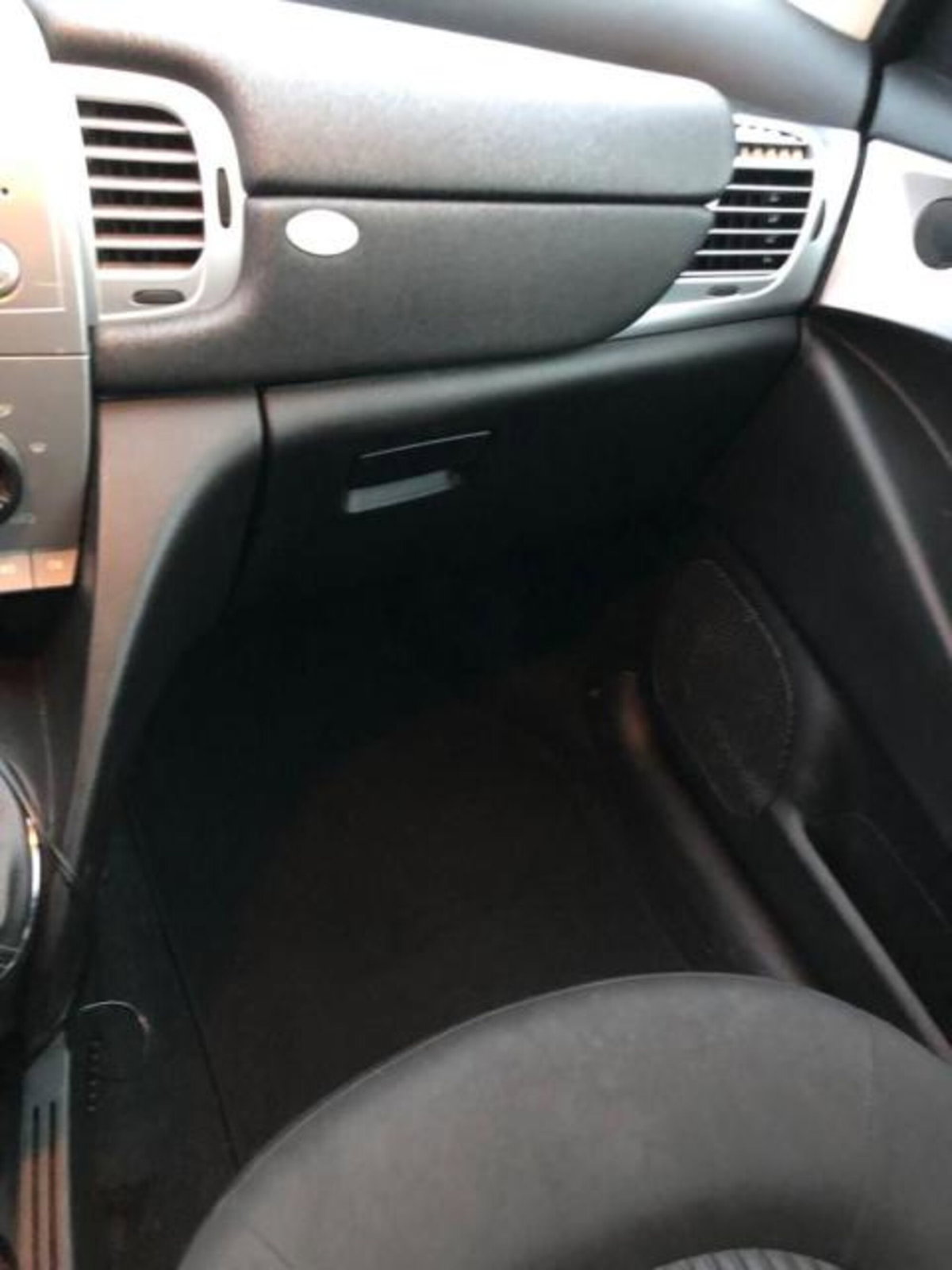 Lancia Ypsilon 1.3 MJT 75 CV Platino (16)