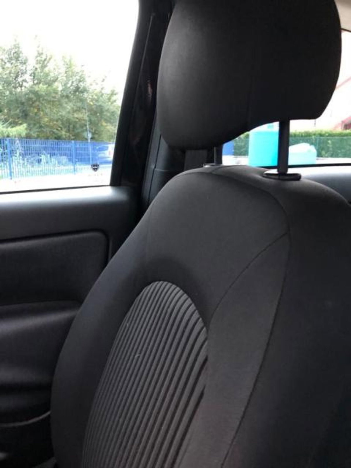 Lancia Ypsilon 1.3 MJT 75 CV Platino (19)