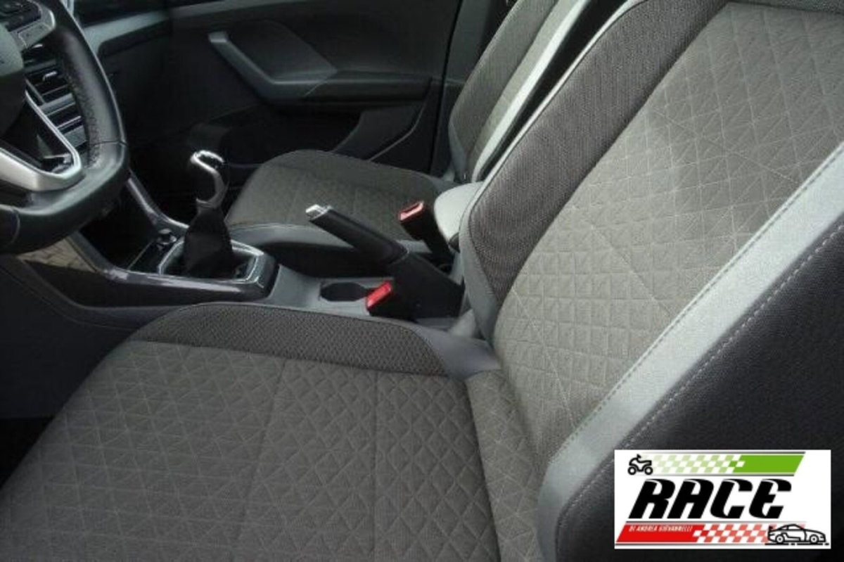 Volkswagen T-Cross 1.0 TSI 115 CV Advanced BMT (8)