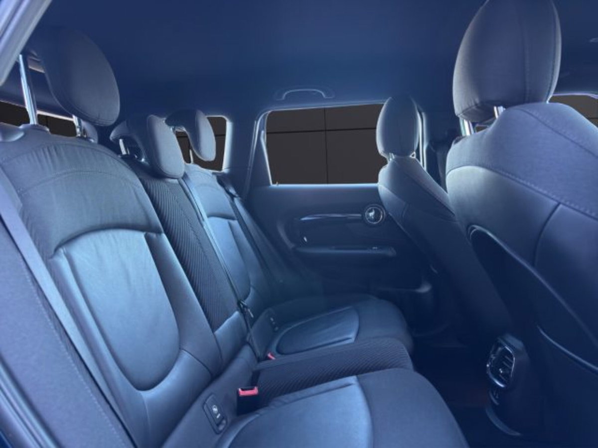 MINI Mini Clubman 2.0 Cooper SD Untold Clubman (19)