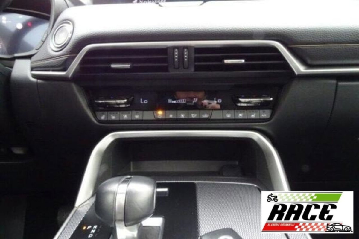 Mazda CX-60 3.3L e-Skyactiv D 200 CV M Hybrid 2WD Homura (13)