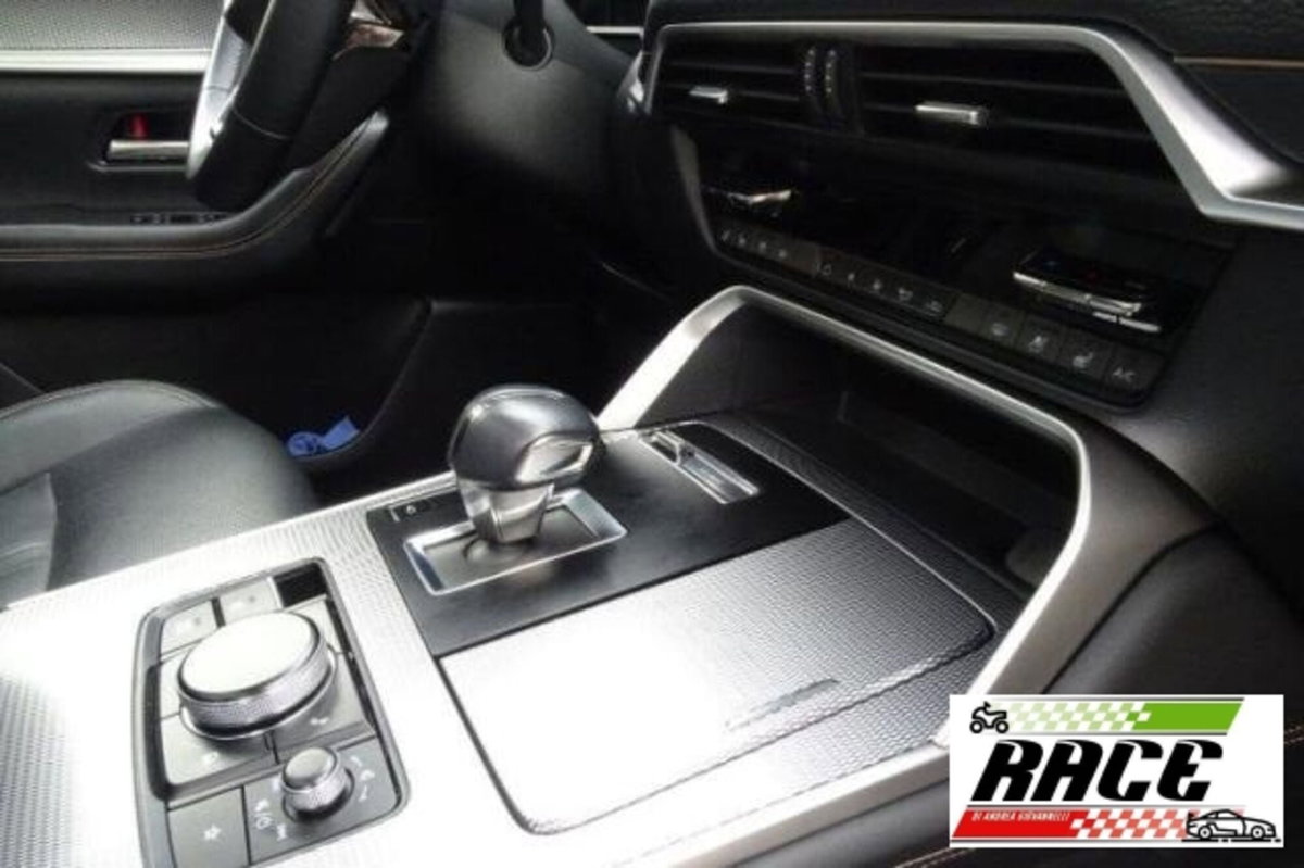 Mazda CX-60 3.3L e-Skyactiv D 200 CV M Hybrid 2WD Homura (14)