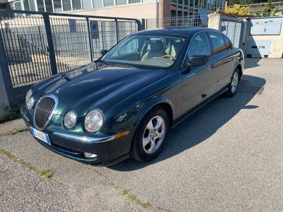 Jaguar S-Type 3.0 V6 Executive usata