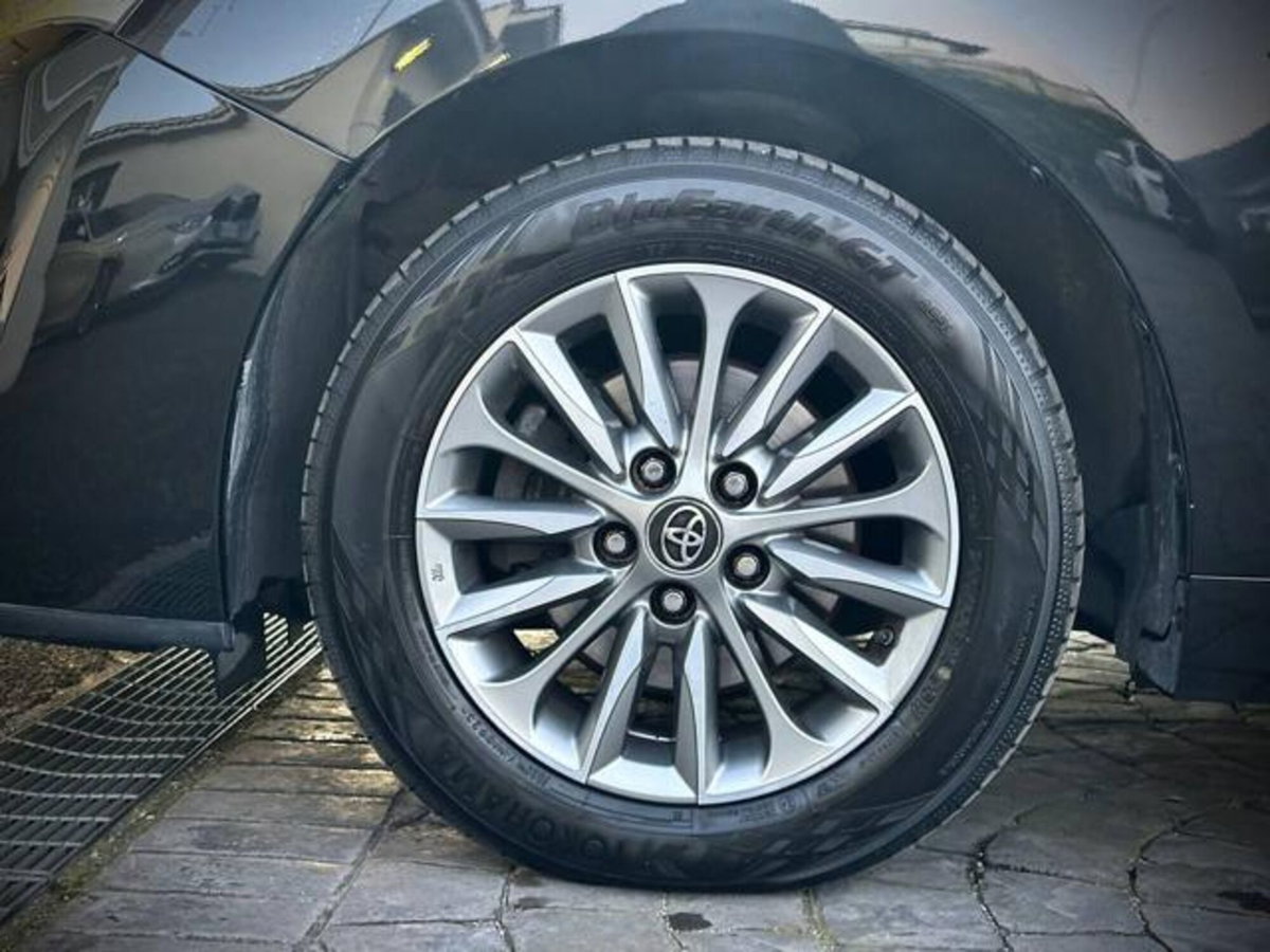 Toyota Verso 1.8 CVT Sol 7 posti (12)