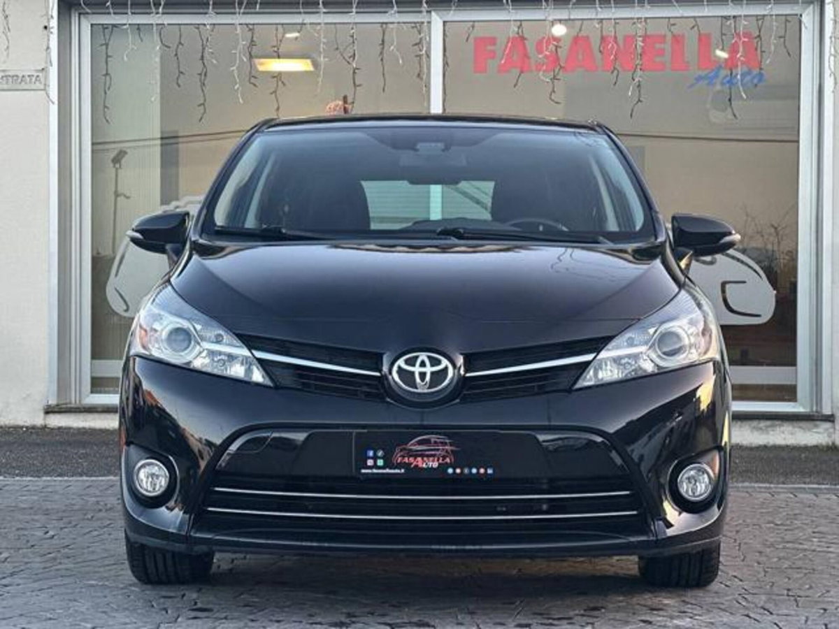 Toyota Verso 1.8 CVT Sol 7 posti (3)