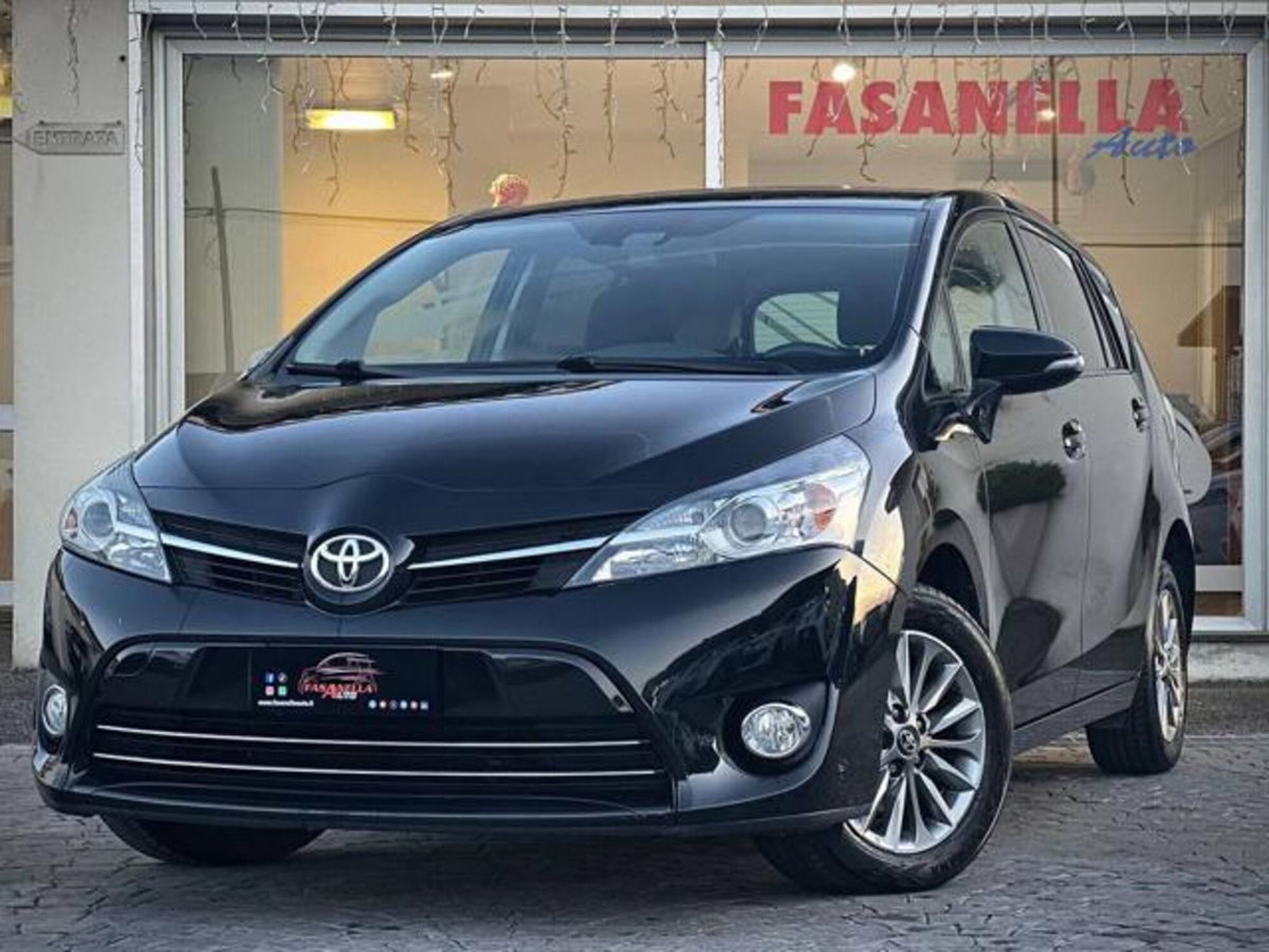 Toyota Verso 1.8 CVT Sol 7 posti (5)