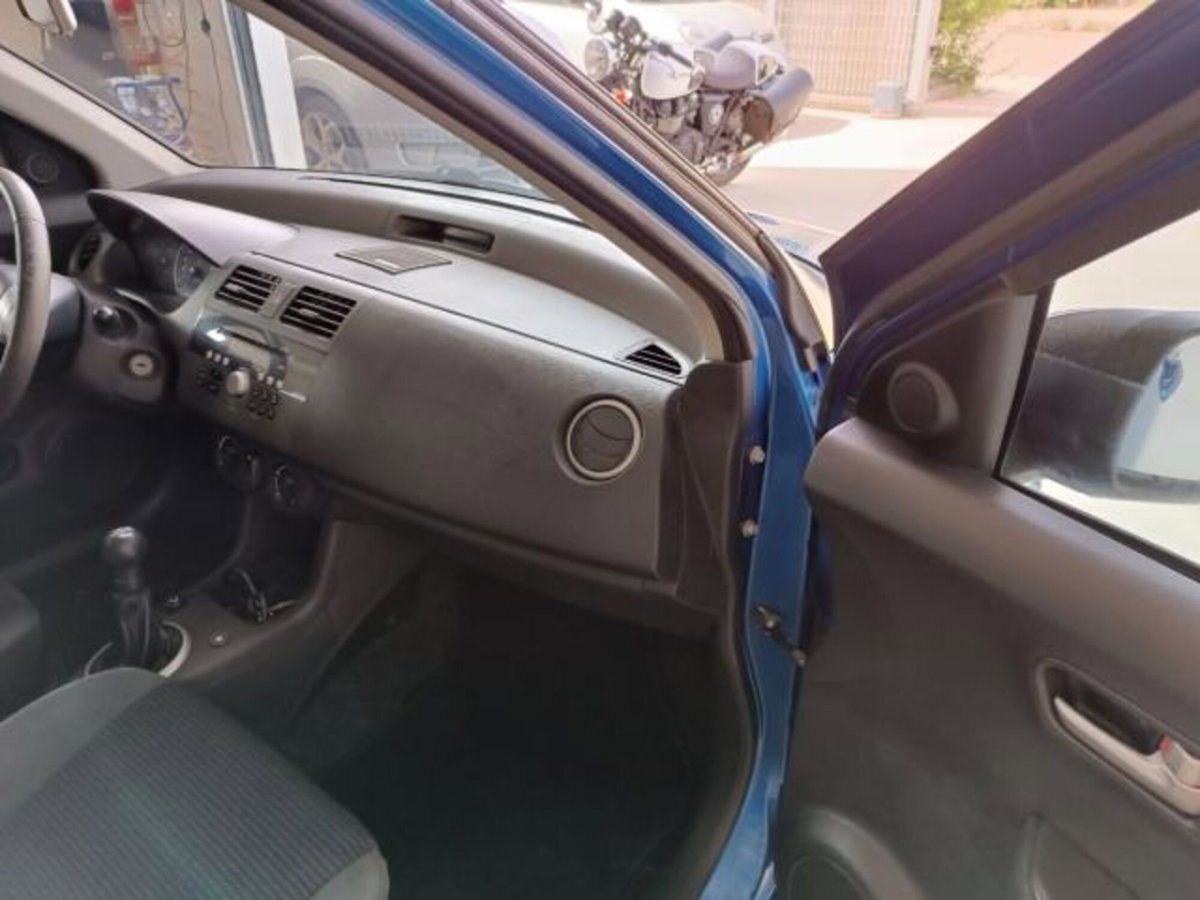 Suzuki Swift 1.3 3p. GL Safety Pack (14)