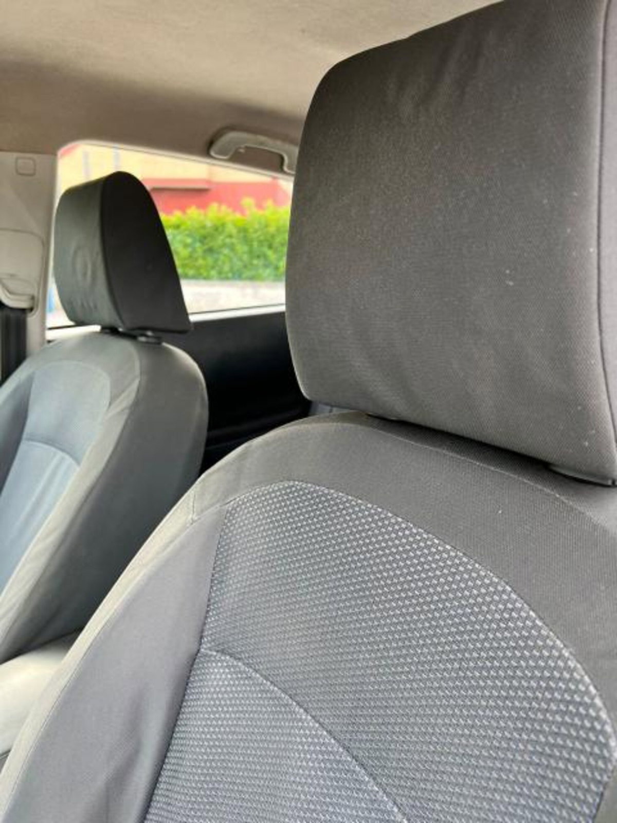 Nissan Qashqai 1.5 dCi Acenta (16)
