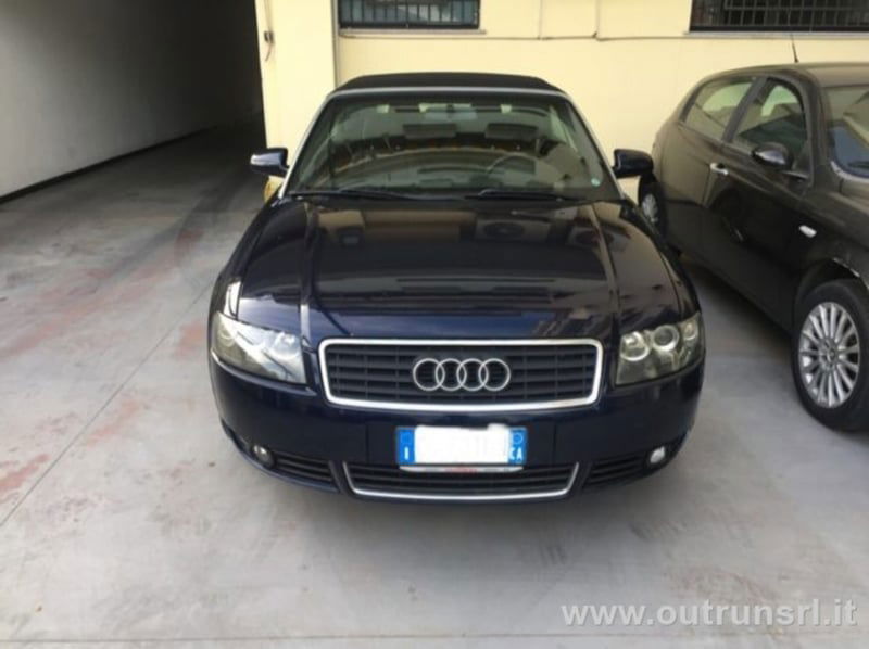 Audi A4 Cabrio Cabriolet 2.5 V6 TDI cat