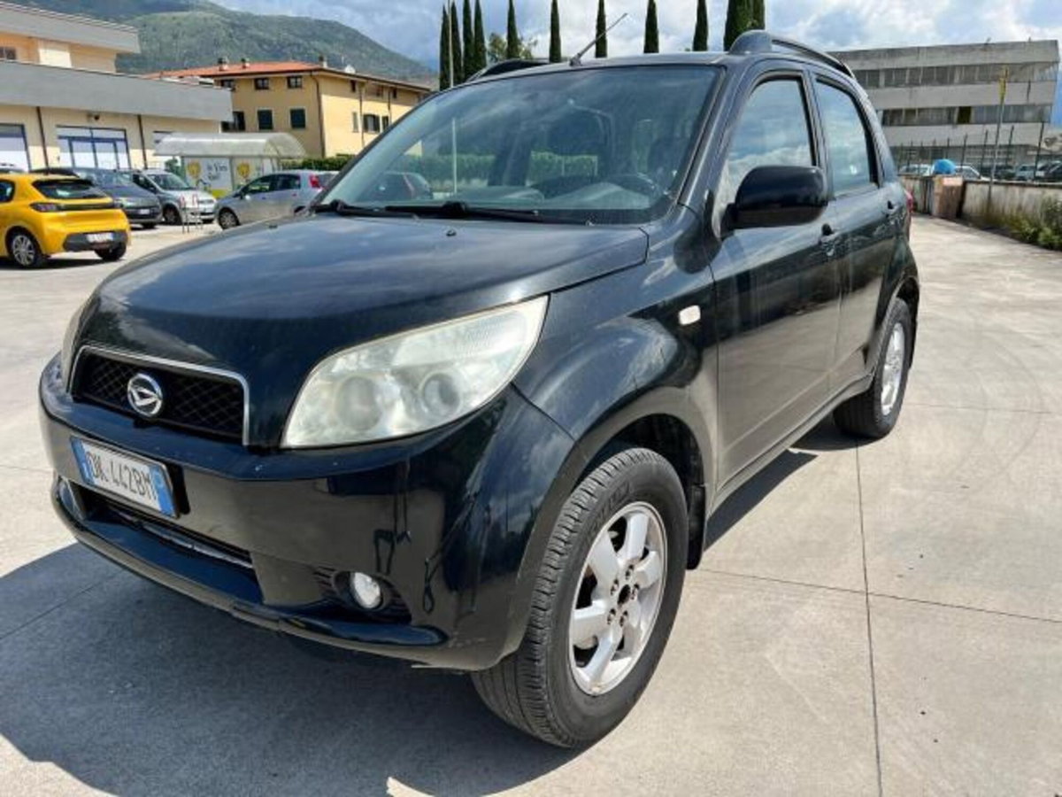Daihatsu Terios 1.5 4WD Hiro (2)