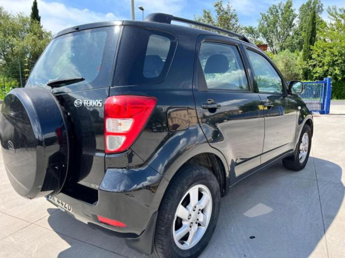 Daihatsu Terios 1.5 4WD Hiro (5)
