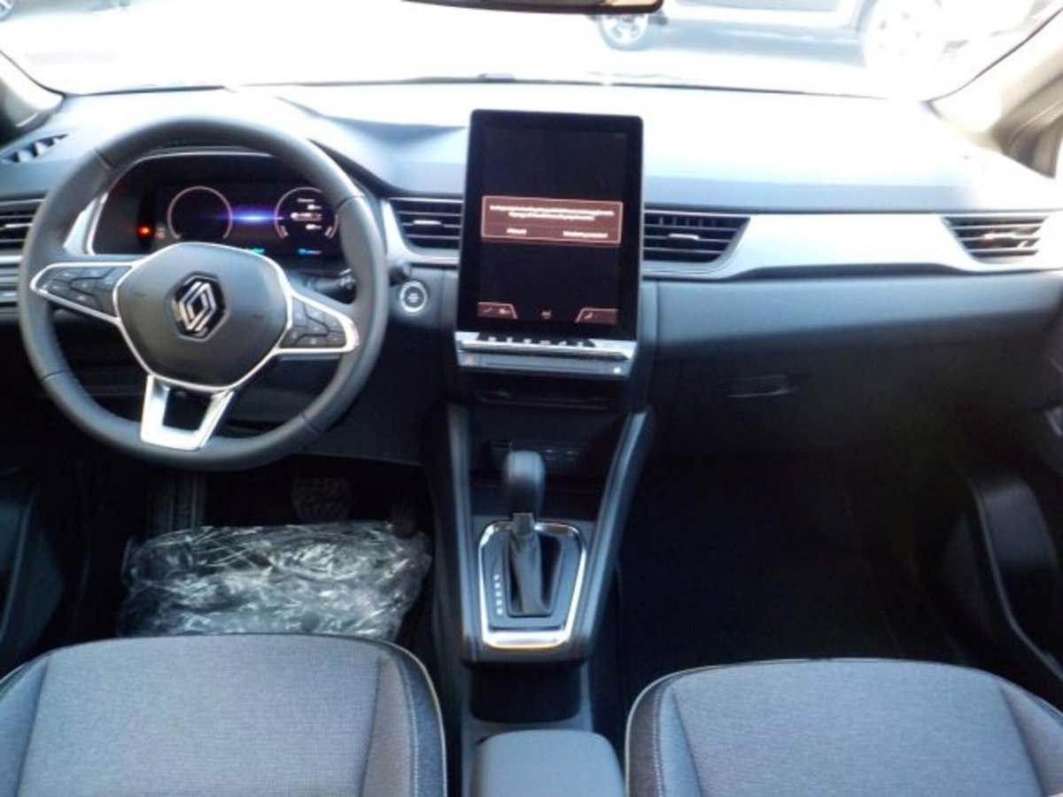 Renault Captur 1.8 full hybrid Techno 160cv auto (7)